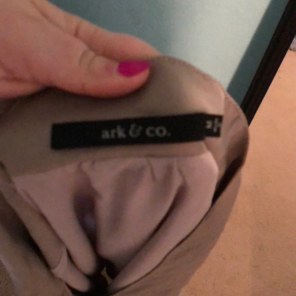Adorable blouse - Picture 6 of 6